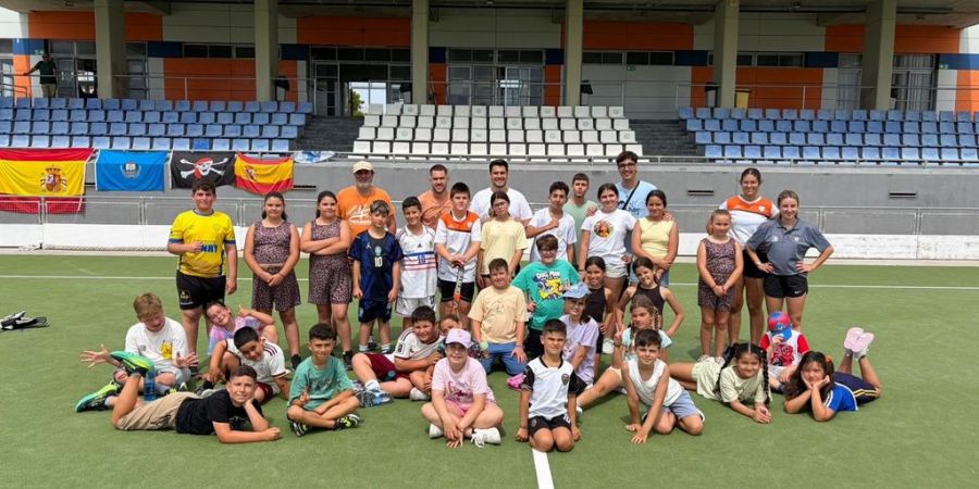 SÁBADO DE HOCKEY EN JUEGO DE NIÑOS